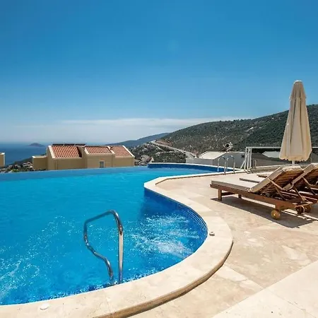 ヴィラ 7 Bedroom Big For Rent In Kalkan *