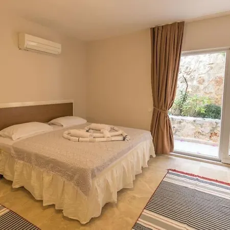7 Bedroom Big For Rent In Kalkan Villa *